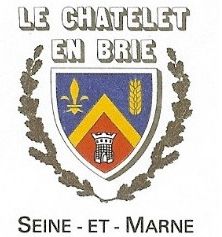 File:Le Châtelet-en-Brie2.jpg